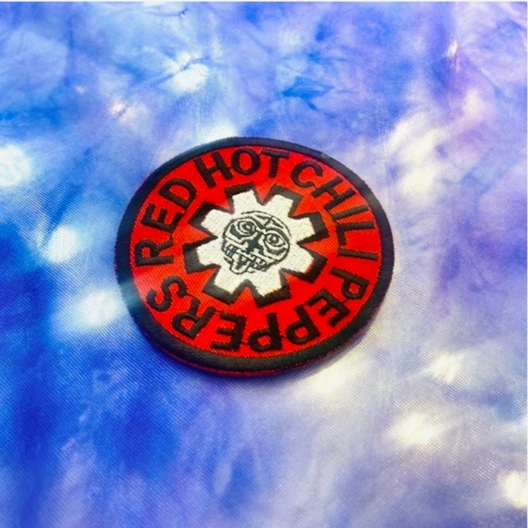 Red Hot Chili Peppers Embroidered Iron-On Patch Unisex 90s Vintage RHCP Merch - Picture 2 of 5